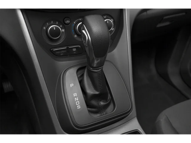 Used 2015 Magnetic Ford SE image 8