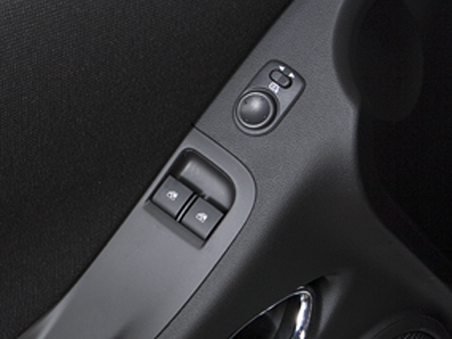 Used 2010 Black Chevrolet 2LT image 17