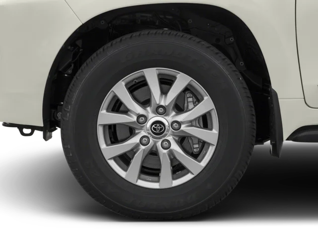 Used 2018 Gray Toyota Base image 9