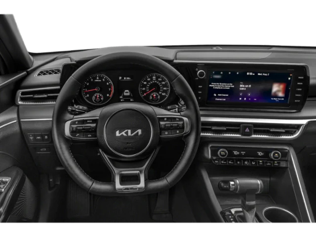 Used 2024 Wolf Gray Kia GT-Line image 4