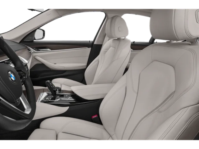 Used 2019 Black BMW 530i xDrive image 9