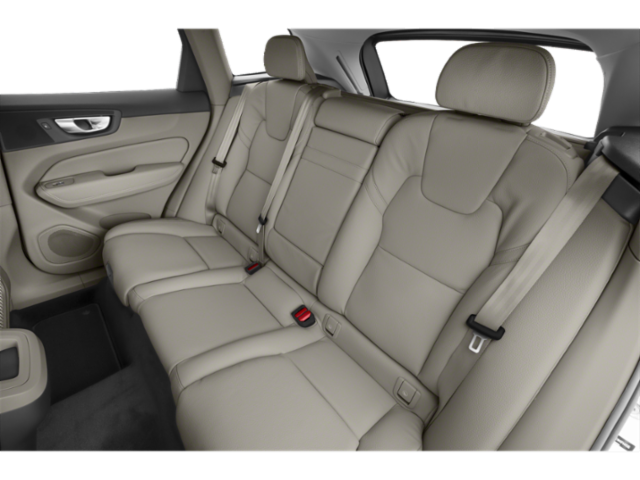 Used 2021 Denim Blue Metallic Volvo T5 Momentum image 10