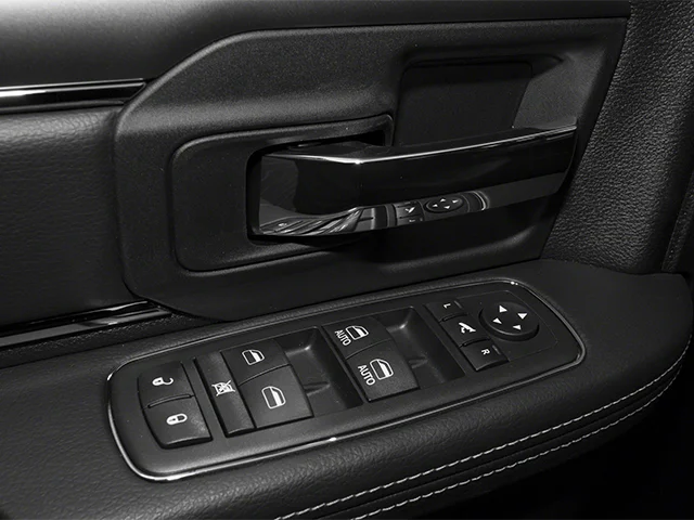 Used 2013 Silver Ram Sport image 18
