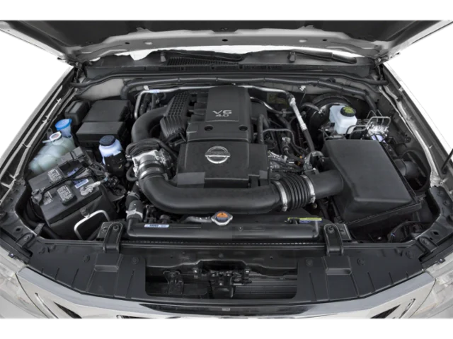 Used 2015 Silver Nissan S image 10