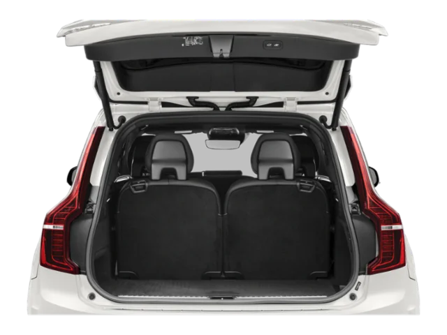 Used 2020 White Volvo T5 R-Design image 8