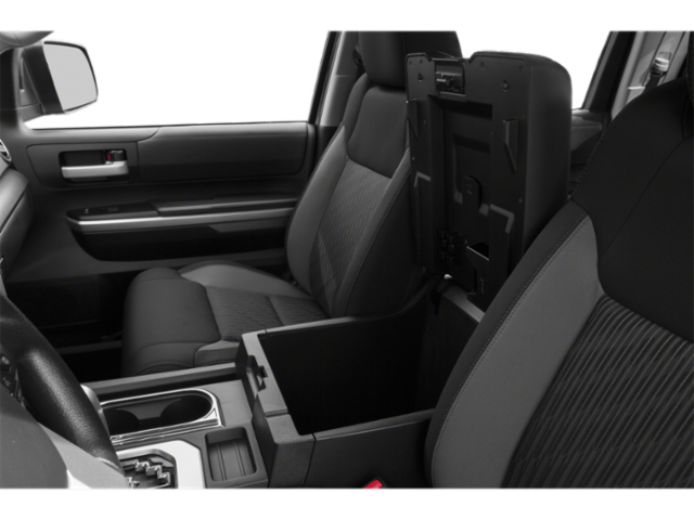 Used 2015 Silver Toyota SR5 image 15