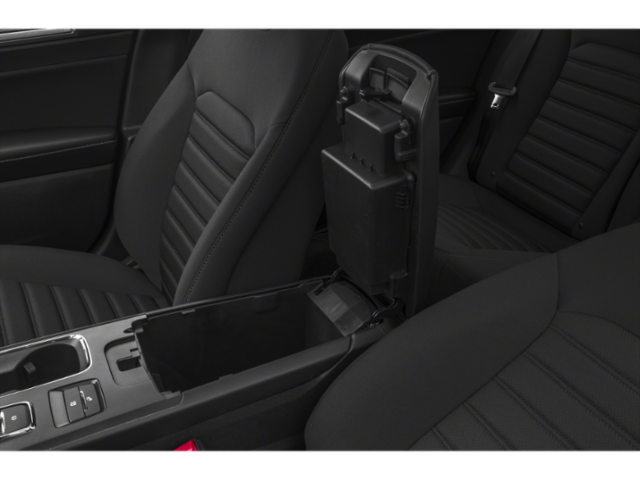 Used 2020 Agate Black Metallic Ford SE image 11