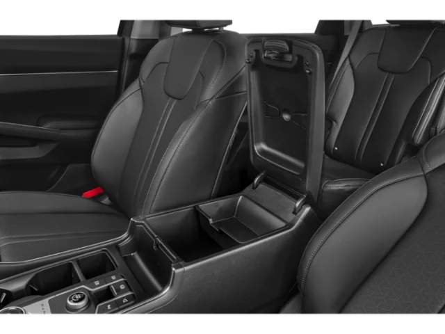 Used 2022 White Kia EX image 11