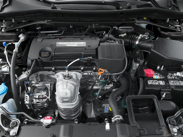 Used 2016  Honda Sport image 12