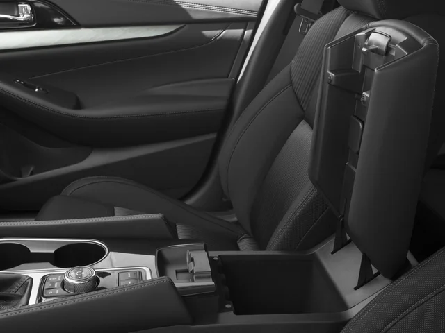 Used 2016 Super Black Nissan 3.5 S image 12