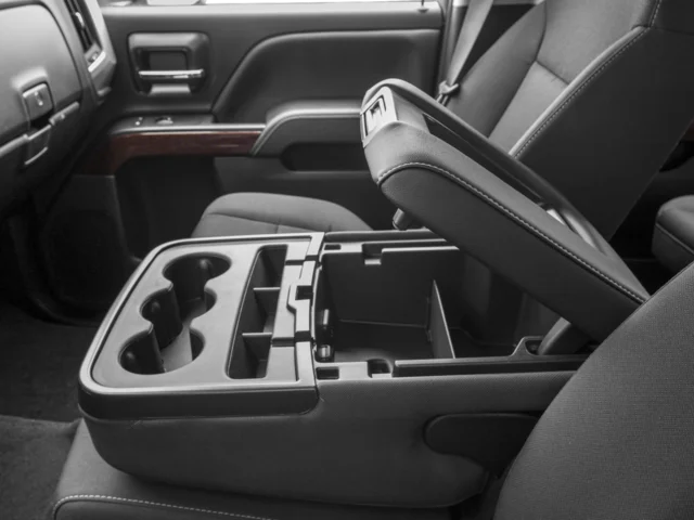 Used 2018 Gray GMC SLT image 22