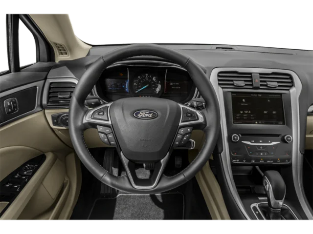 Used 2015 Ruby Red Tinted Clearcoat Ford SE image 7