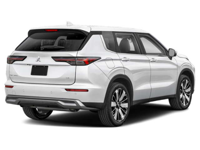 Used 2025 White Mitsubishi SE image 2