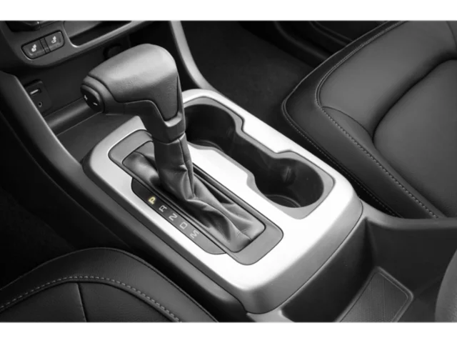 Used 2015 White Chevrolet LT image 8
