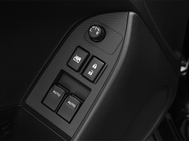 Used 2013 Asphalt Scion Base image 18