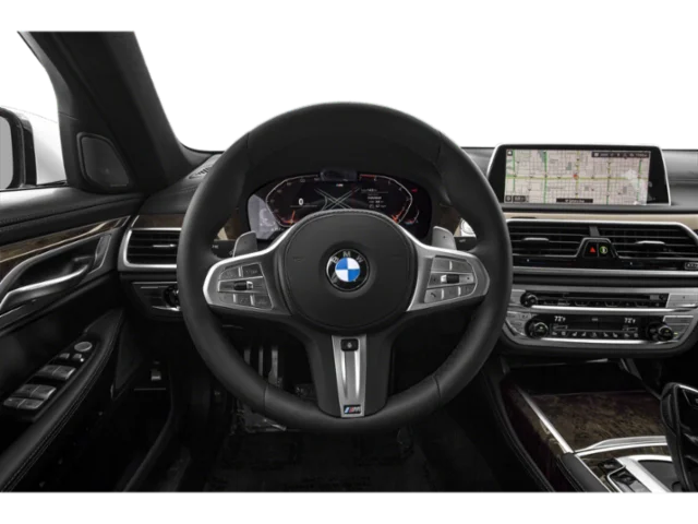 Used 2020 Gray BMW 750i xDrive image 5