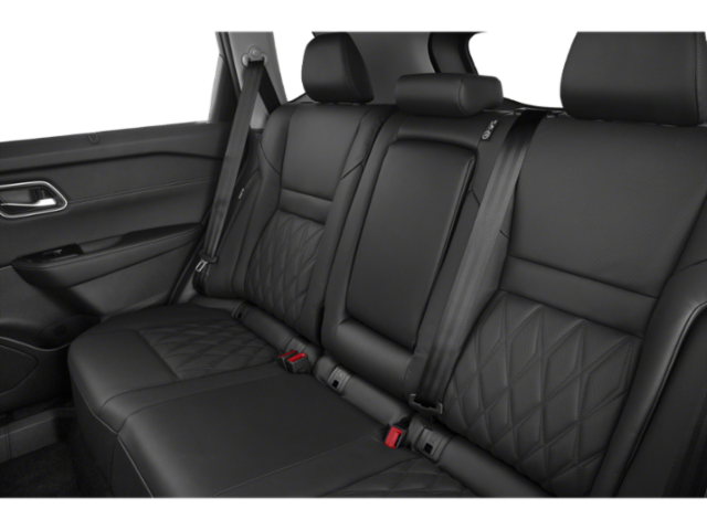 Used 2023 Pearl White Nissan Platinum image 13