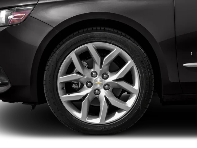 Used 2016 Blue Chevrolet LTZ image 9
