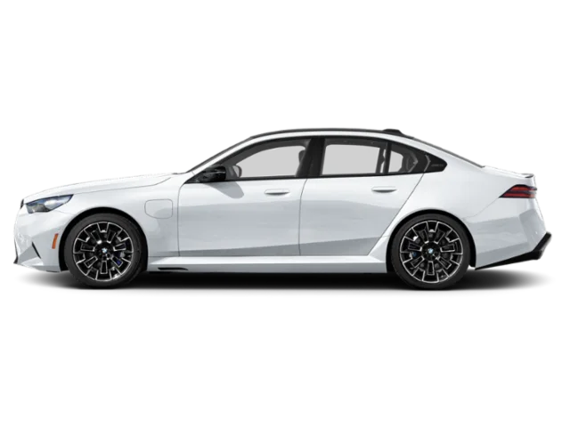 New 2027 Alpine White BMW M5 image 3