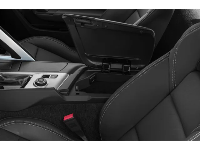 Used 2019 White Chevrolet Grand Sport image 11