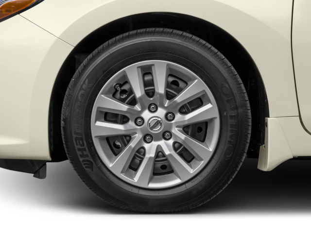 Used 2017 Black Nissan 2.5 S image 8