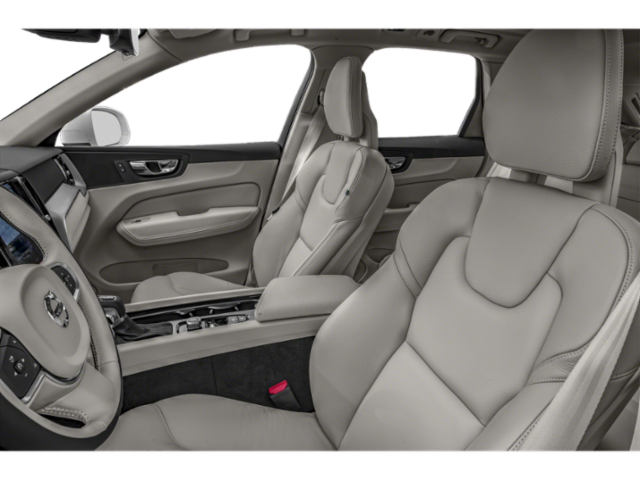 Used 2019 White Volvo T5 Momentum image 13