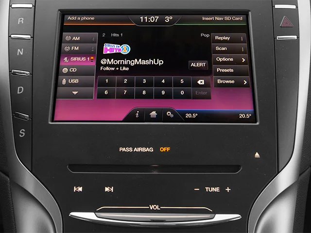 Used 2014 Silver Lincoln Base image 13
