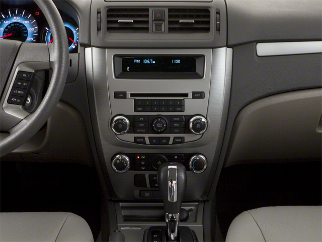 New 2010 Black Ford SE image 9