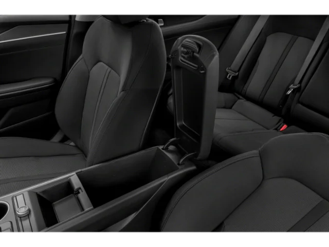 Used 2021 White Kia LXS image 11