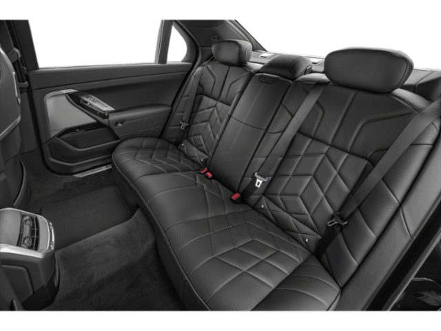 New 2026 White BMW 750e xDrive image 10