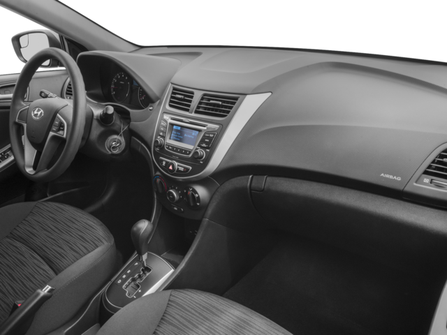 Used 2016 Silver Metallic Hyundai SE image 13
