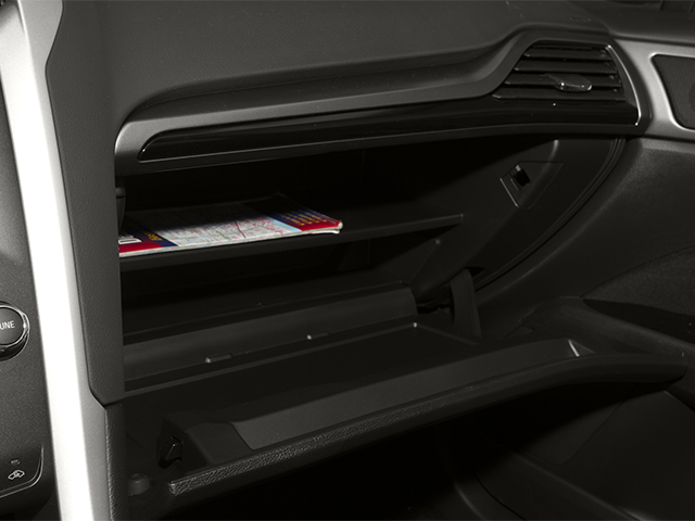 Used 2013 Tuxedo Black Metallic Ford SE image 20