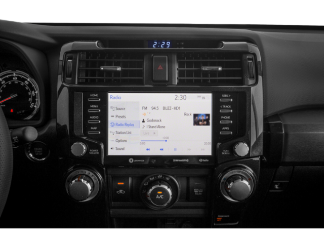 Used 2021 White Toyota Venture image 9