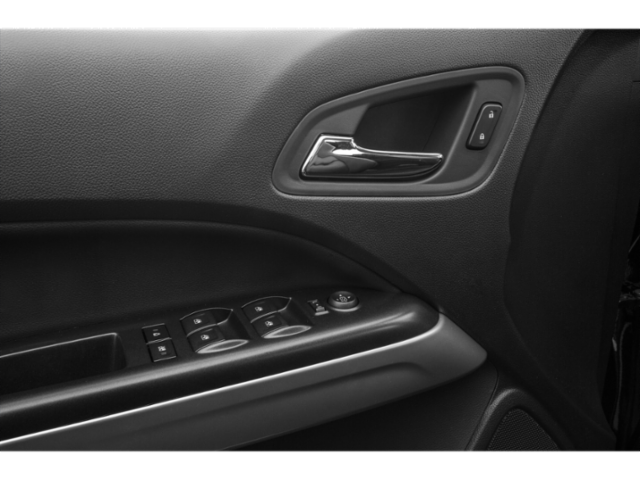 Used 2015 Silver Chevrolet LT image 17