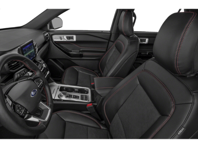 Used 2023 Agate Black Metallic Ford ST-Line image 6