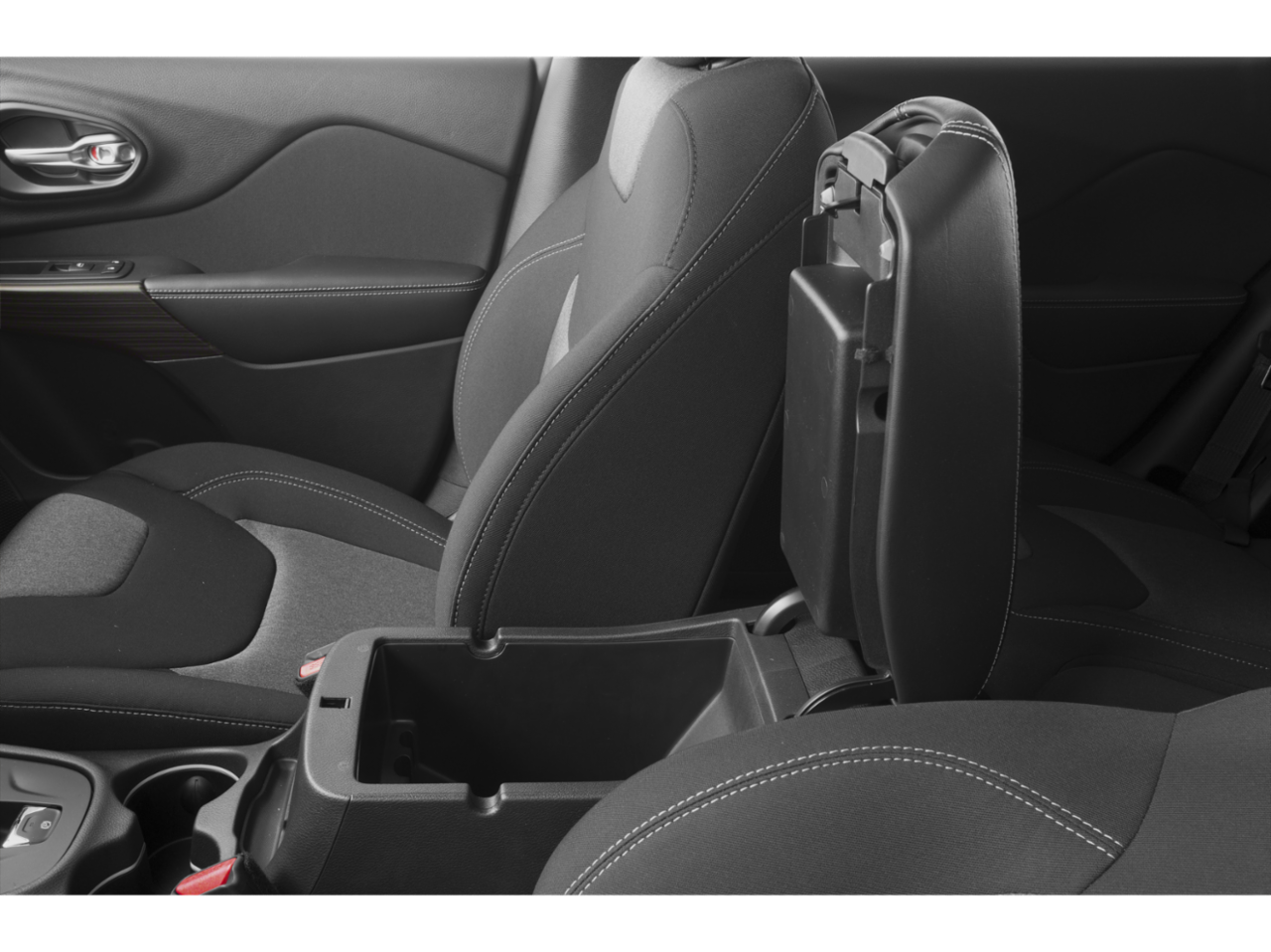Used 2015 Eco Green Pearlcoat Jeep Y image 12