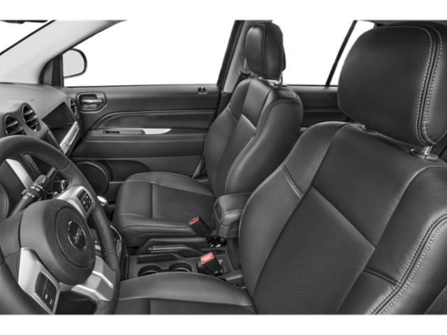Used 2015 Black Jeep Latitude image 6