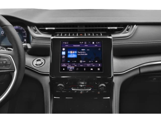 2025 Jeep Grand Cherokee Altitude - Photo 9