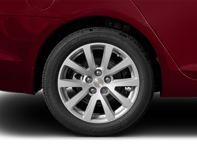 Used 2013 CHAMPAGNE SILVER METALLIC Chevrolet LT image 9