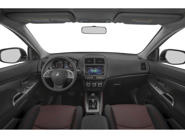Used 2018 White Mitsubishi SE image 5