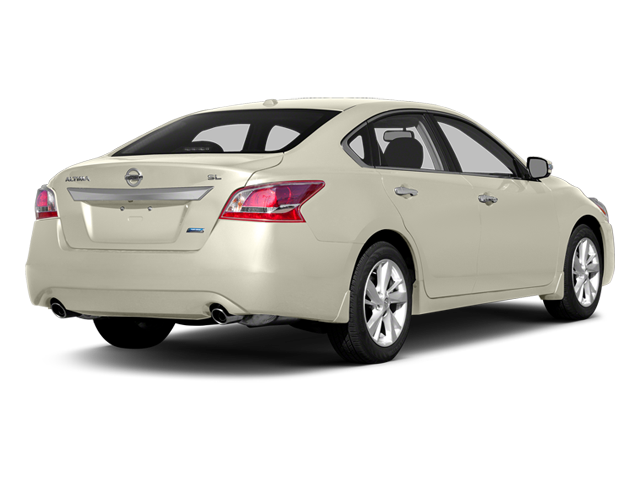 Used 2014 Pearl White Nissan 2.5 SL image 2
