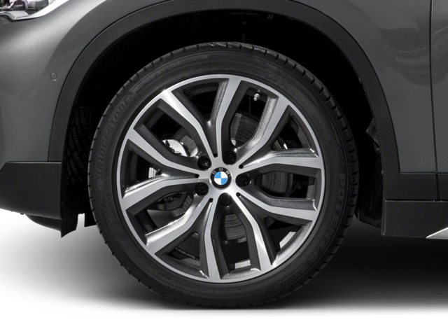 Used 2018 Alpine White BMW xDrive28i image 8