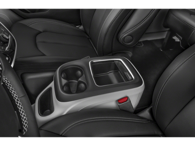 Used 2024 Silver Chrysler Touring L image 11
