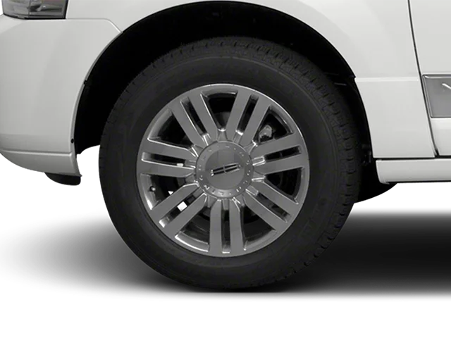 Used 2014 Black Lincoln Base image 9