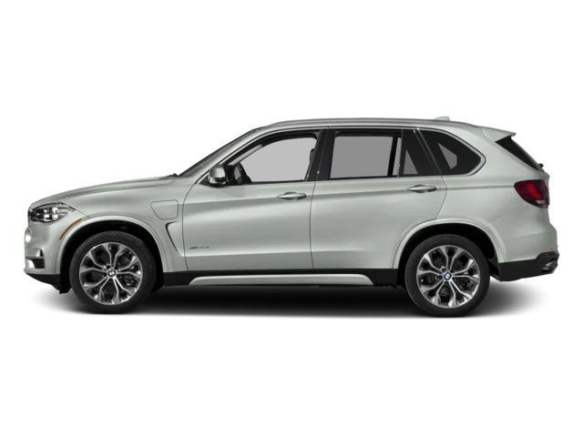 Used 2018 White BMW xDrive40e image 11