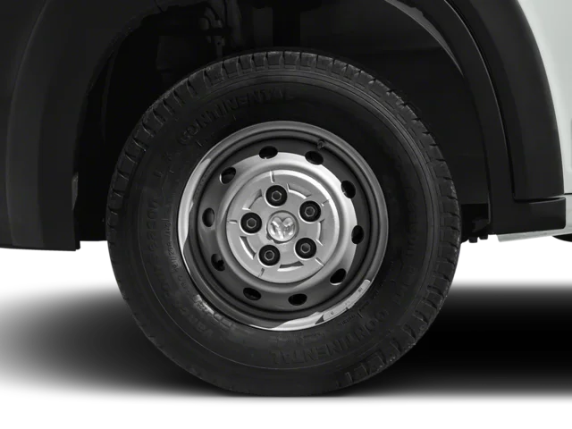Used 2018 White Ram Low Roof image 13