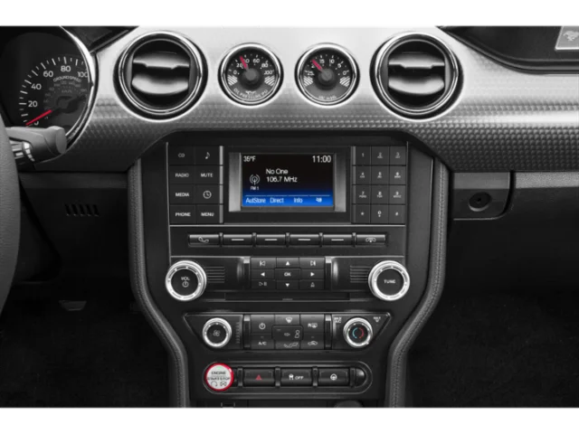 Used 2015 White Ford GT Premium image 7