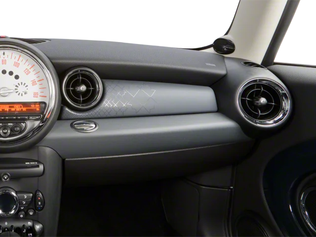 Used 2010 Green MINI Base image 17