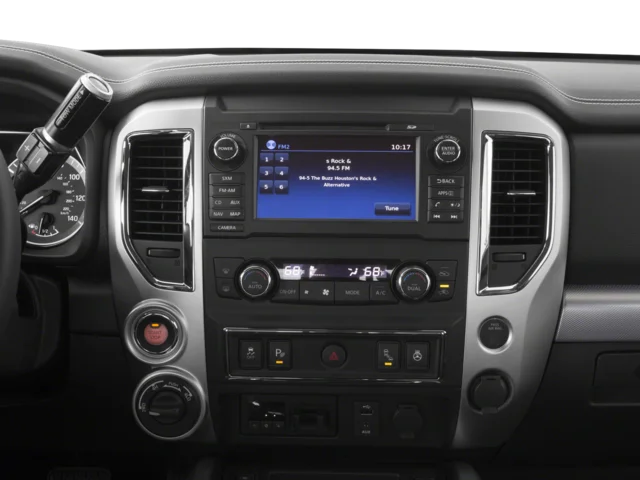 Used 2017 Red Nissan PRO-4X image 7
