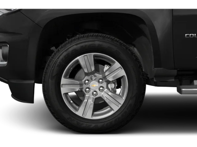 Used 2015 White Chevrolet LT image 9